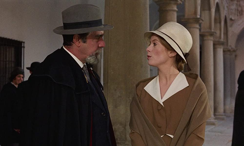 「哀しみのトリスターナ」カトリーヌ・ドヌーブ & フェルナンド・レイの画像