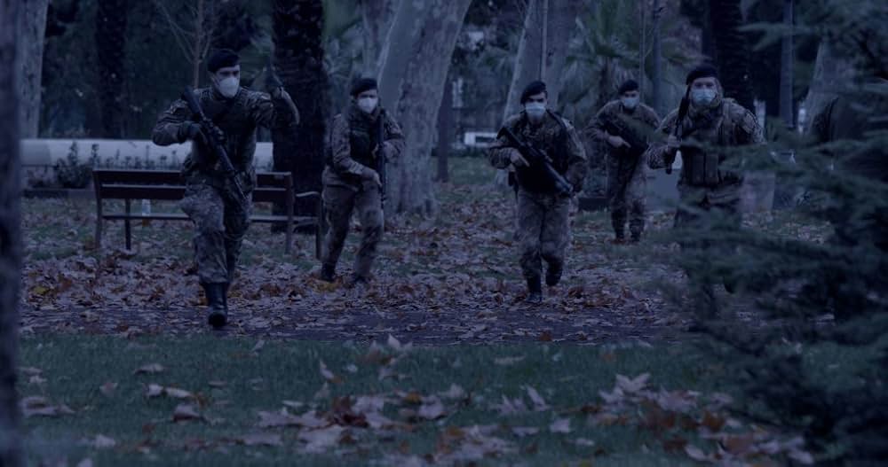 Zeros and Ones（原題）の画像