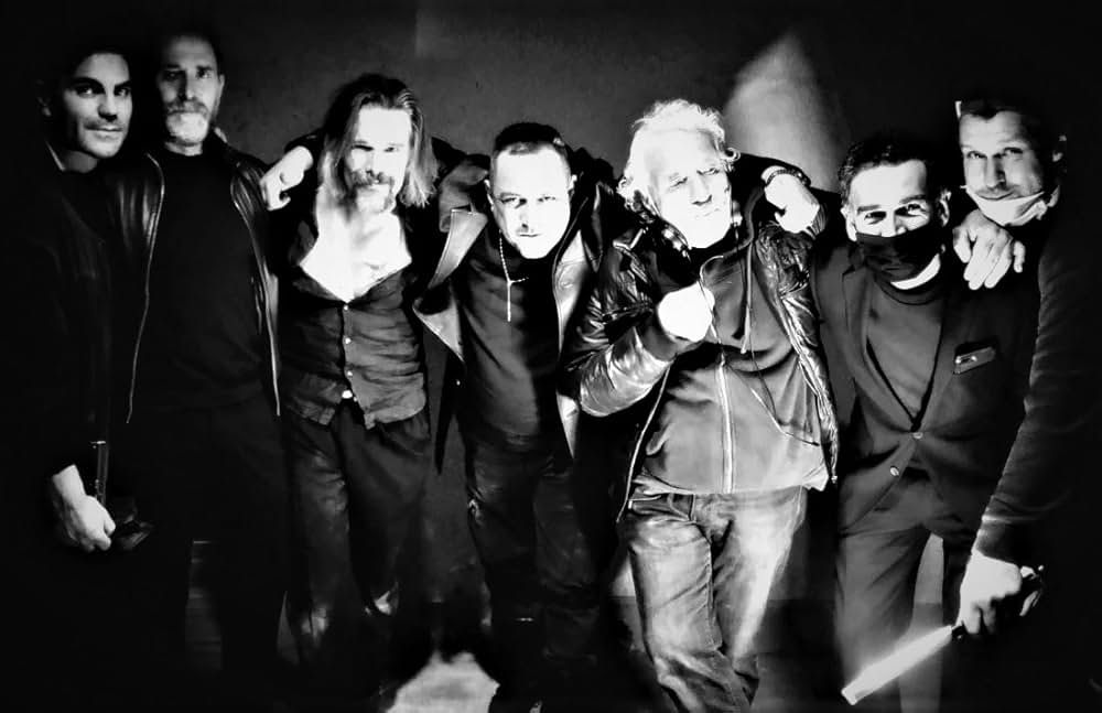 Zeros and Ones（原題）の画像