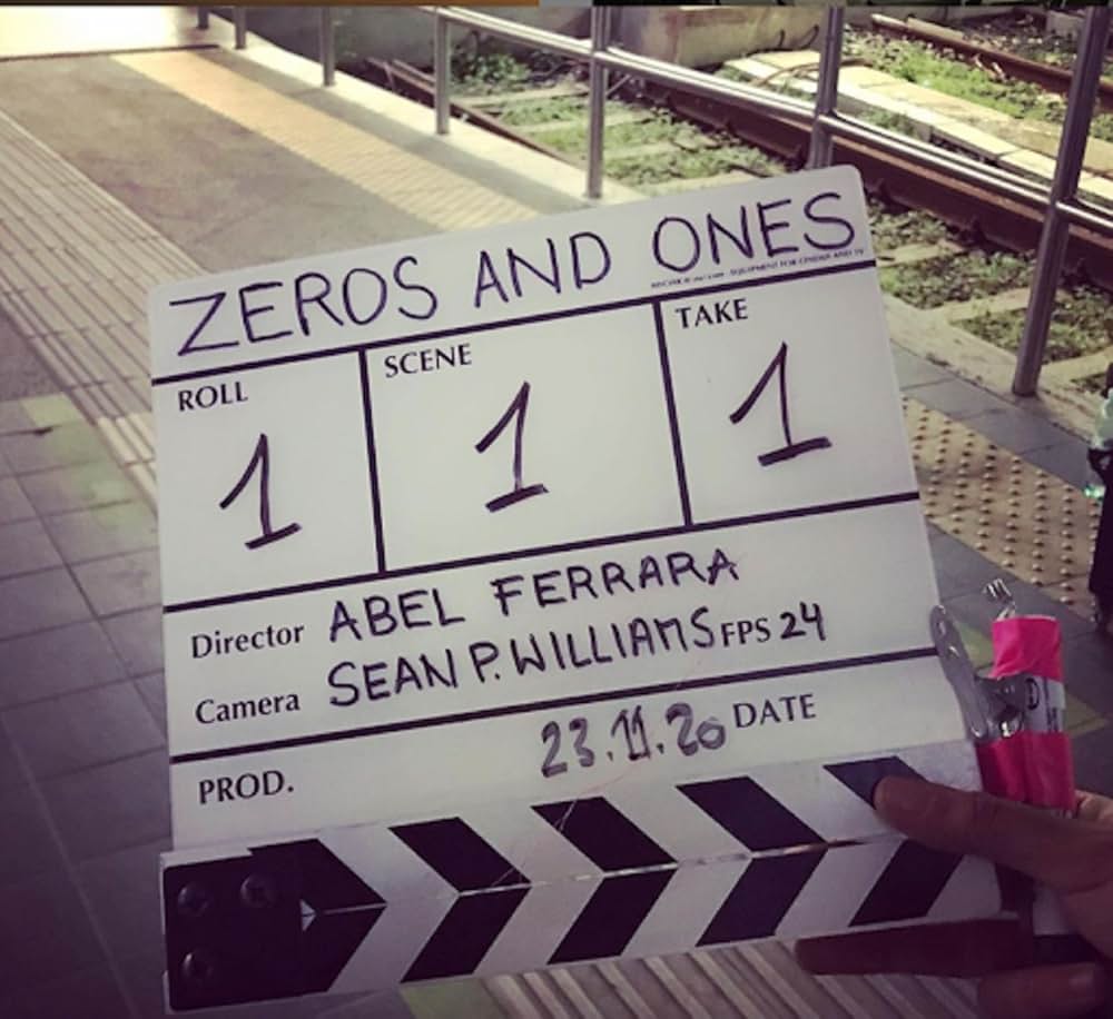 Zeros and Ones（原題）の画像