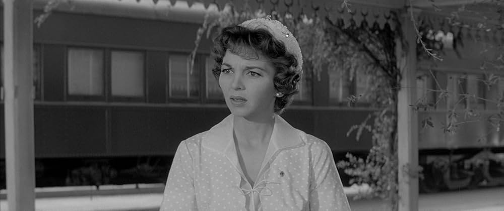 恐怖のワニ人間の画像