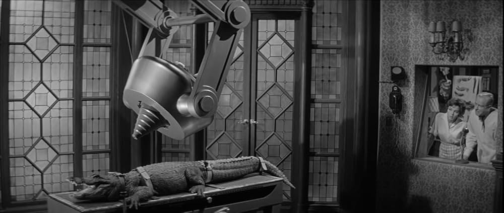 恐怖のワニ人間の画像