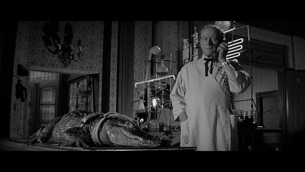 恐怖のワニ人間の画像