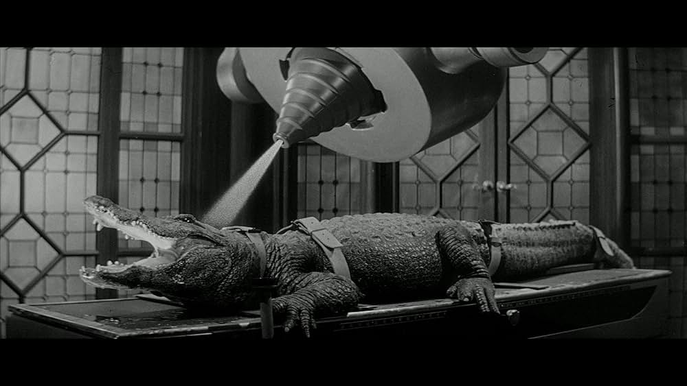 恐怖のワニ人間の画像