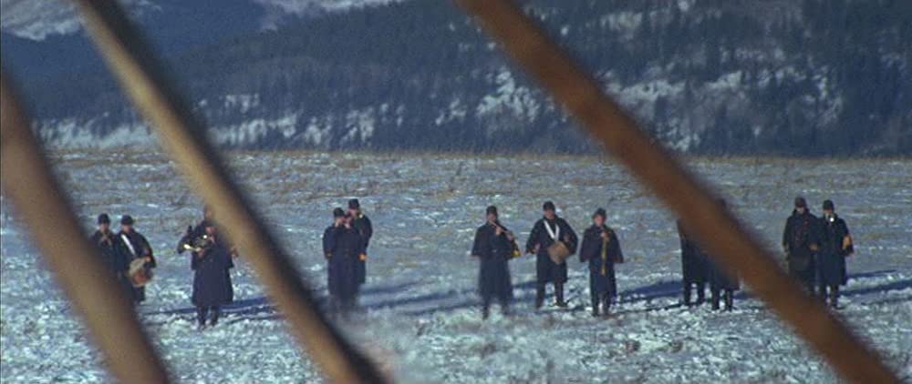 小さな巨人の画像