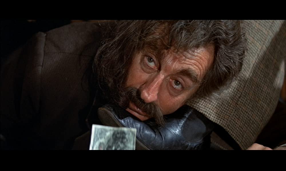 小さな巨人の画像