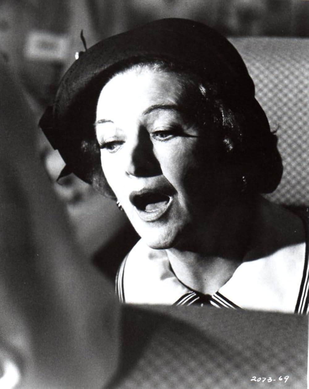 「エアポート'75」の画像