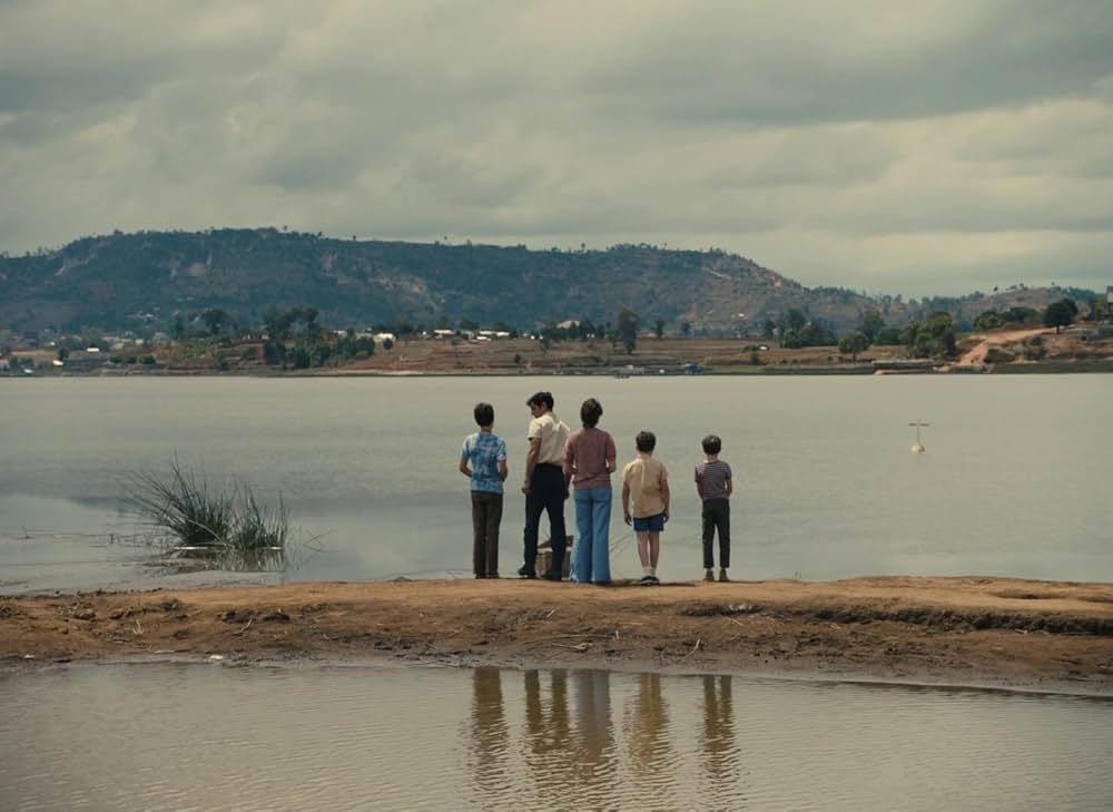 Red Island（英題）の画像