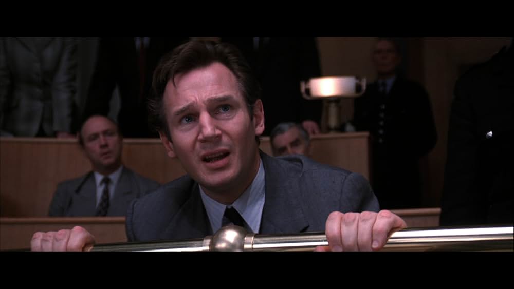 疑惑に抱かれての画像