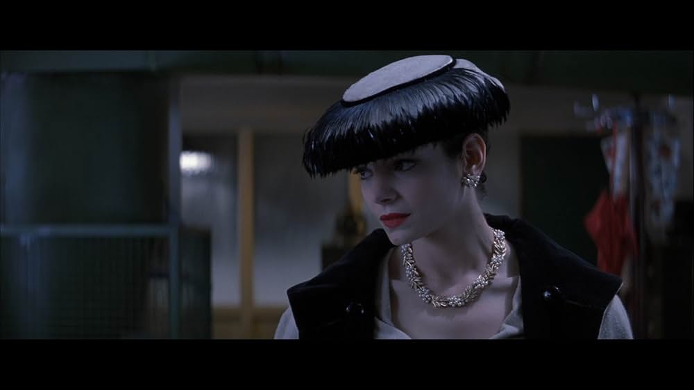 疑惑に抱かれての画像