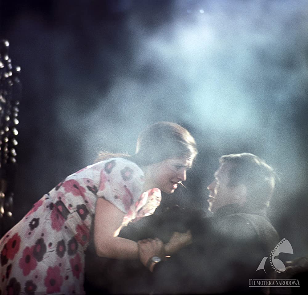 戦いのあとの風景の画像