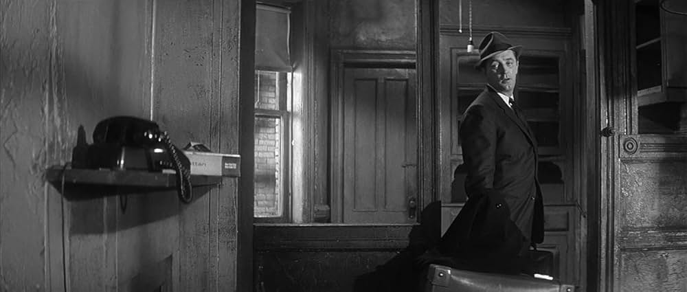 すれちがいの街角の画像