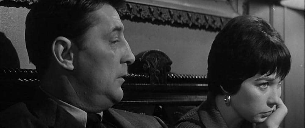 すれちがいの街角の画像