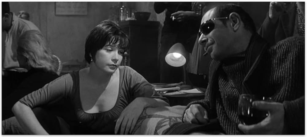 すれちがいの街角の画像