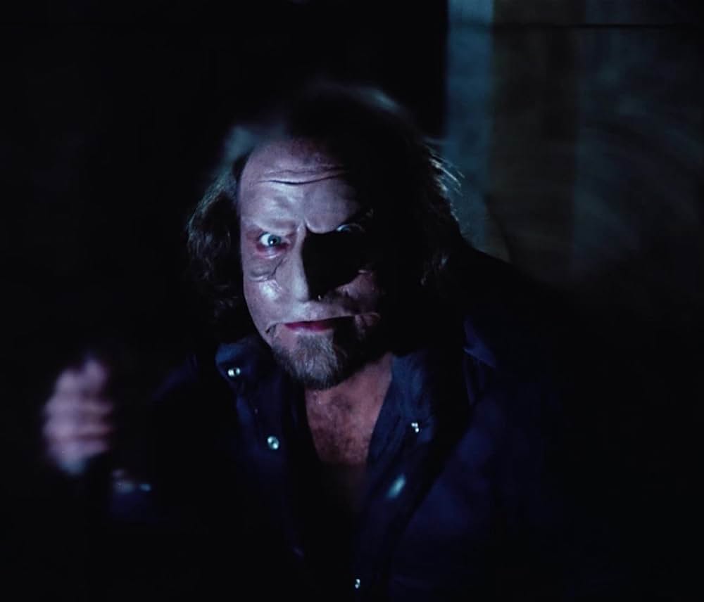 呪いのつるぎの画像