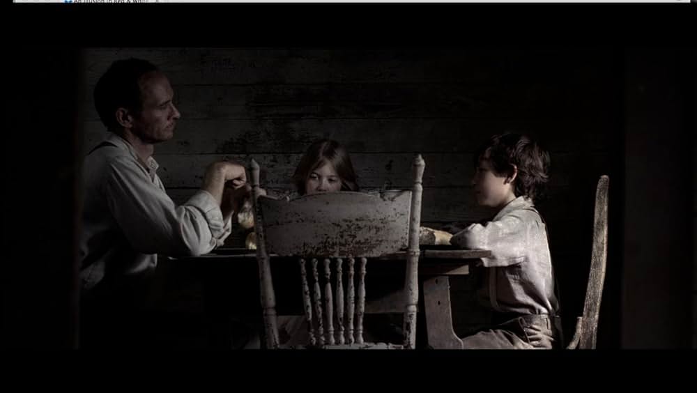 赤と白の錯覚の画像