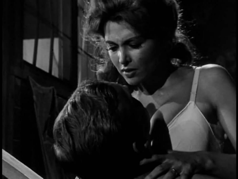 真昼の欲情の画像