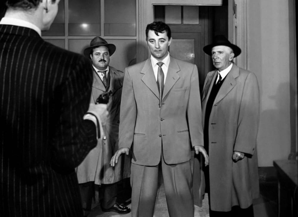 ラケット／脅迫者の画像