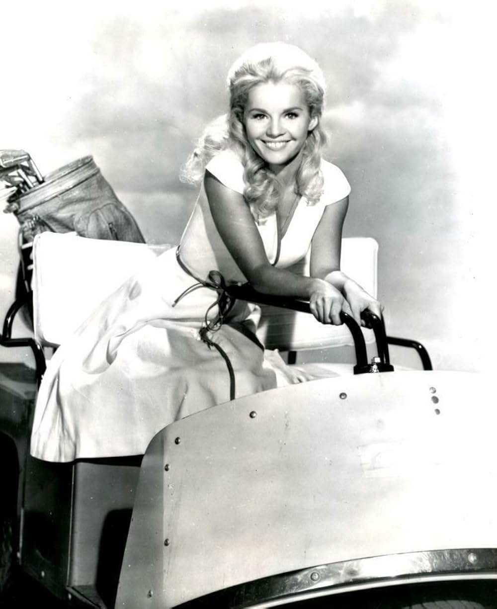 雨の中の兵隊の画像