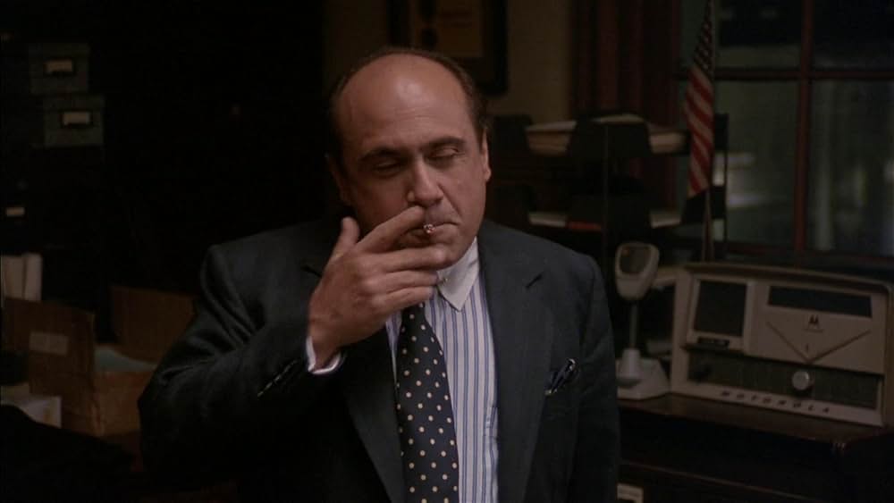 アザー・ピープルズ・マネーの画像