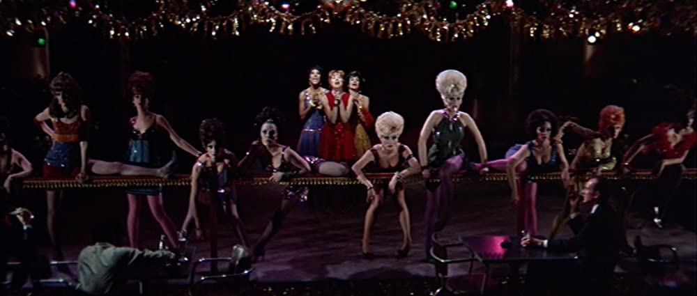 「スイート・チャリティ」シャーリー・マクレーン & ポーラ・ケリー & Chita Riveraの画像