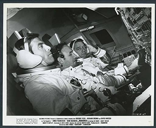 宇宙からの脱出の画像