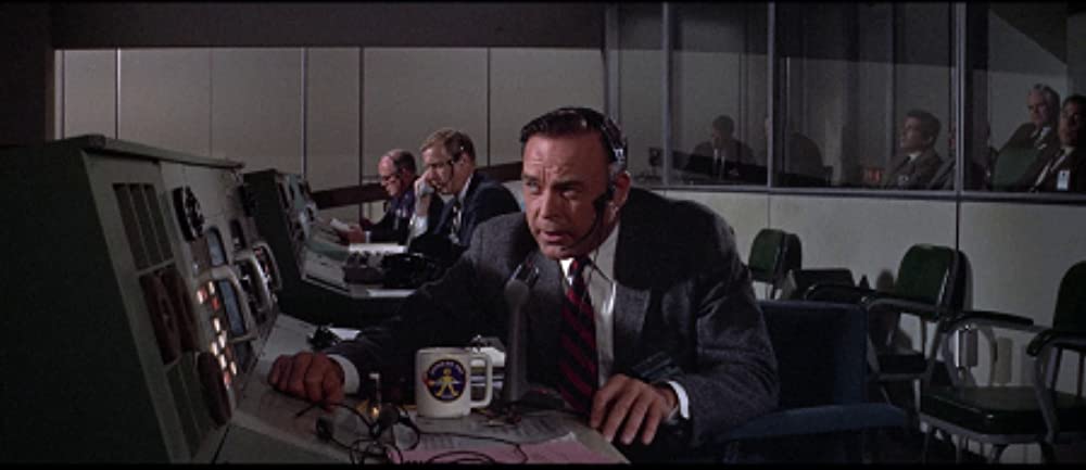 宇宙からの脱出の画像