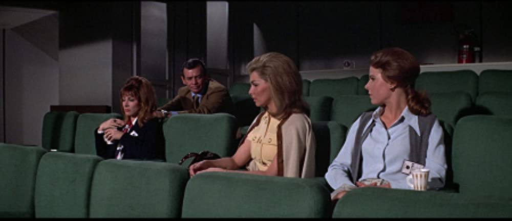 宇宙からの脱出の画像