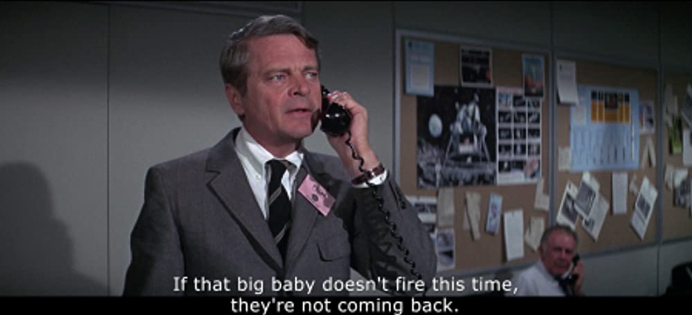 宇宙からの脱出の画像