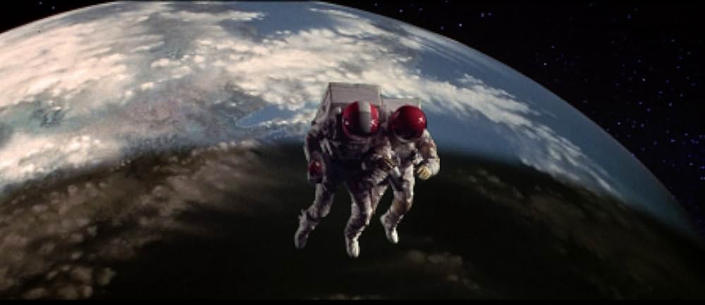 宇宙からの脱出の画像