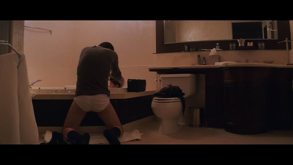 ポイズン あるスキャンダルの秘密／夫の秘密の画像