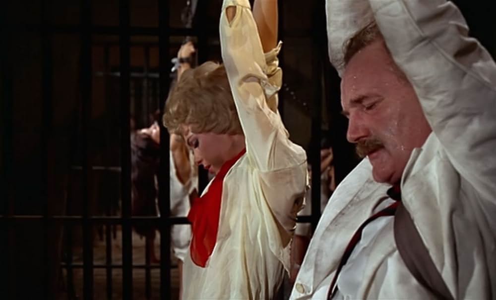 女奴隷の復讐の画像