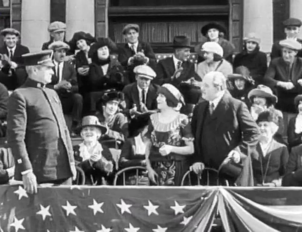 キートンの警官騒動の画像