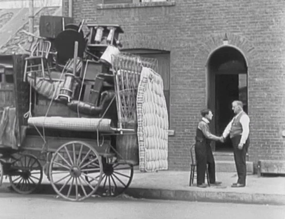 キートンの警官騒動の画像