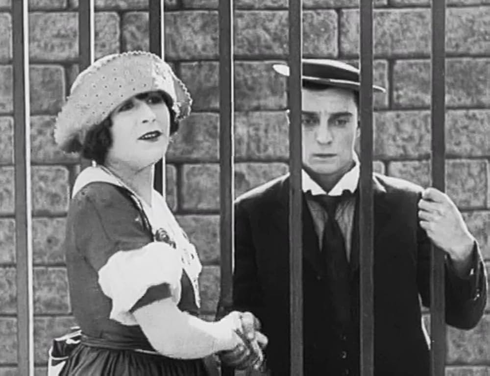 キートンの警官騒動の画像