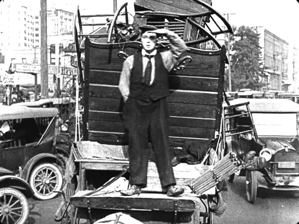 キートンの警官騒動の画像