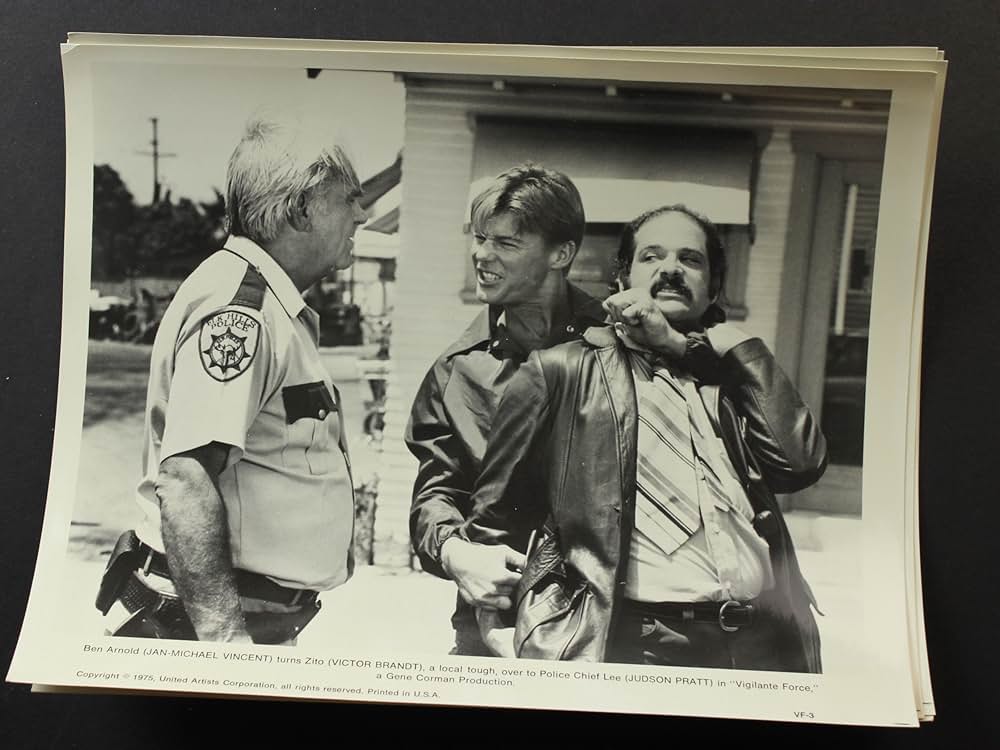 恐怖の暴力自警団の画像