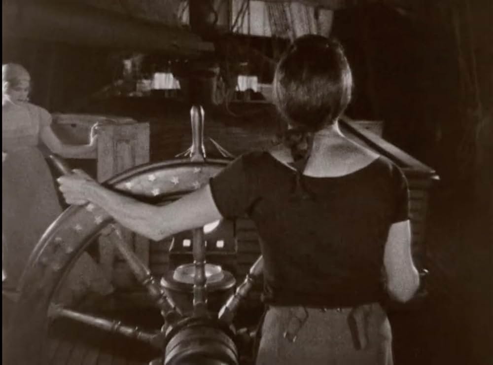 戦艦くろがね号の画像