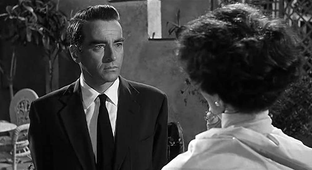 去年の夏 突然にの画像