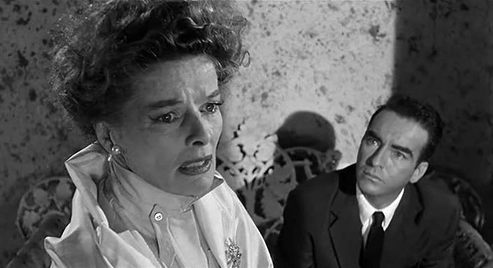 去年の夏 突然にの画像