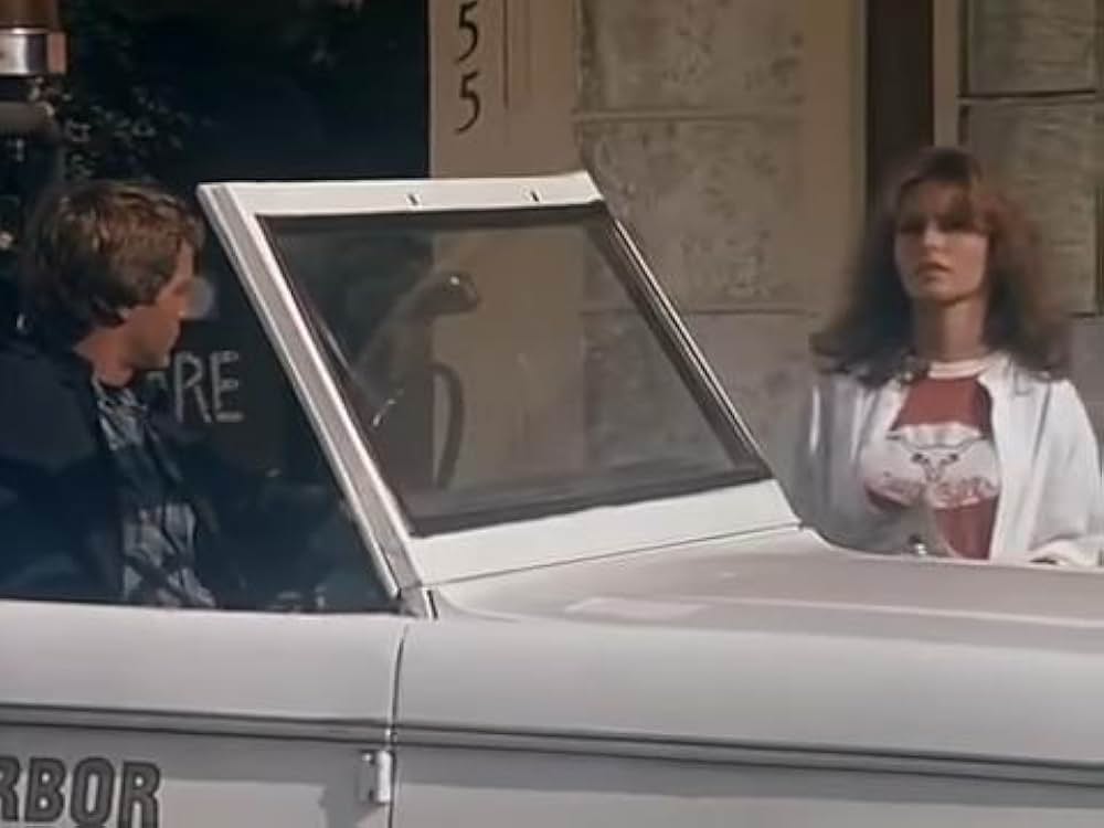 血に飢えた白い砂浜／ブラッド・ビーチ／謎の巨大生物！ギャルまるかじりの画像