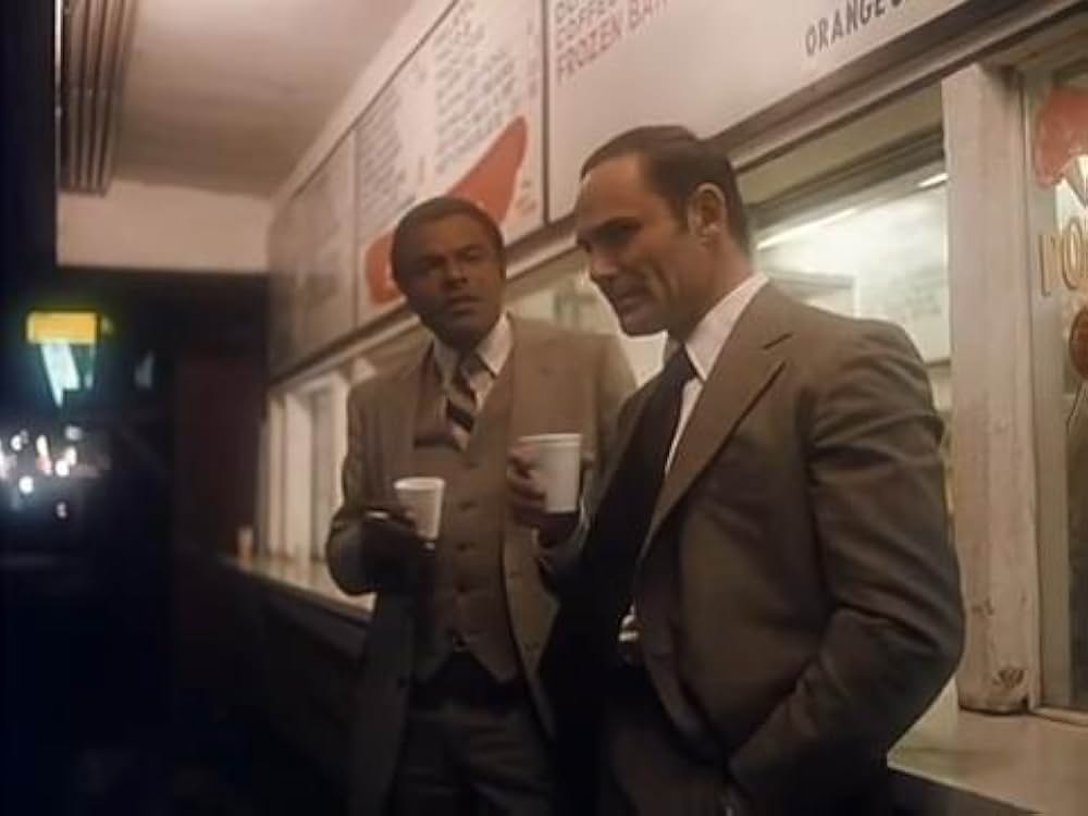 血に飢えた白い砂浜／ブラッド・ビーチ／謎の巨大生物！ギャルまるかじりの画像