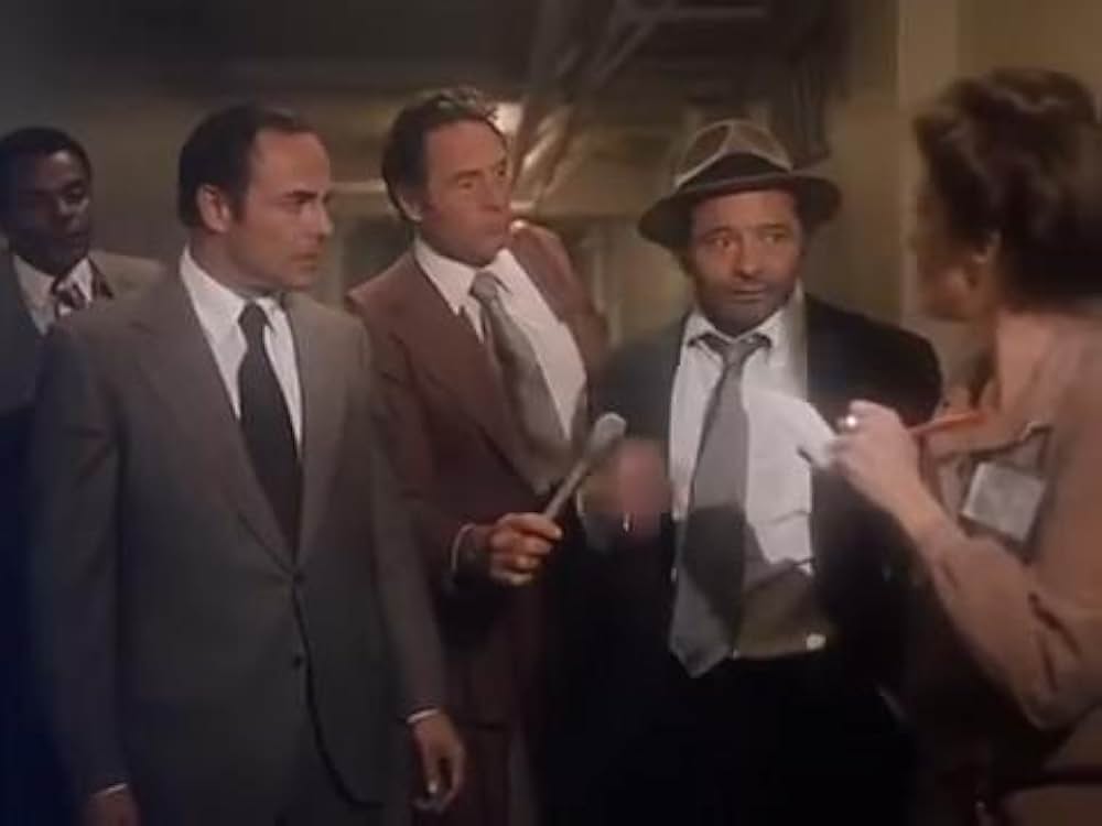 血に飢えた白い砂浜／ブラッド・ビーチ／謎の巨大生物！ギャルまるかじりの画像