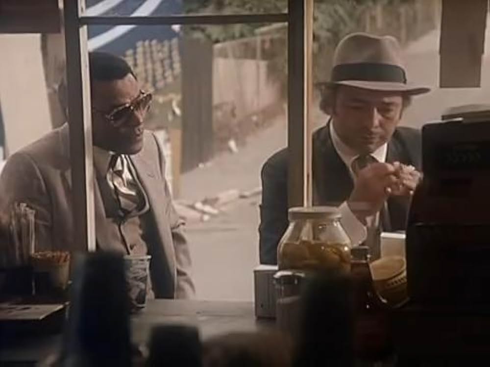 血に飢えた白い砂浜／ブラッド・ビーチ／謎の巨大生物！ギャルまるかじりの画像