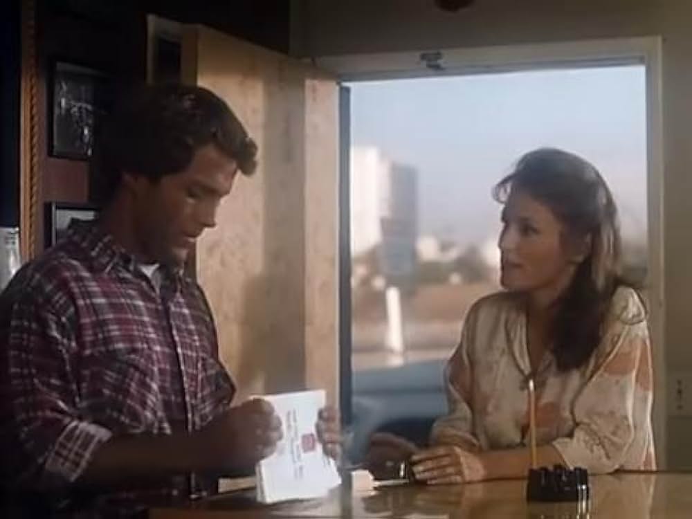 血に飢えた白い砂浜／ブラッド・ビーチ／謎の巨大生物！ギャルまるかじりの画像