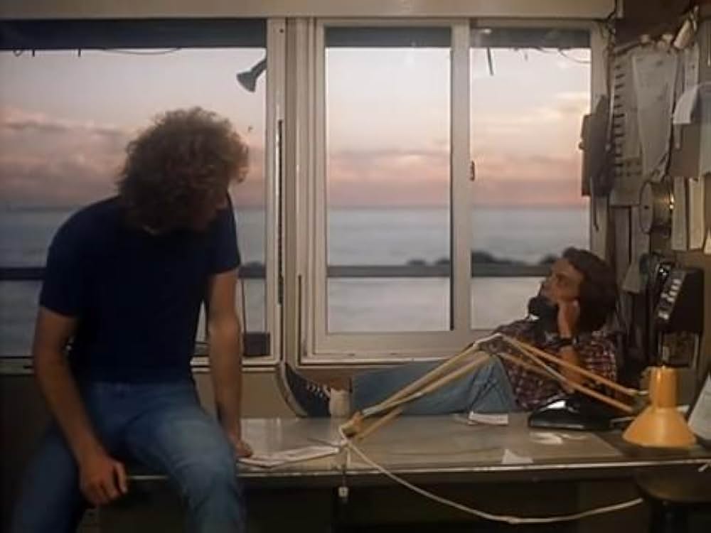 血に飢えた白い砂浜／ブラッド・ビーチ／謎の巨大生物！ギャルまるかじりの画像