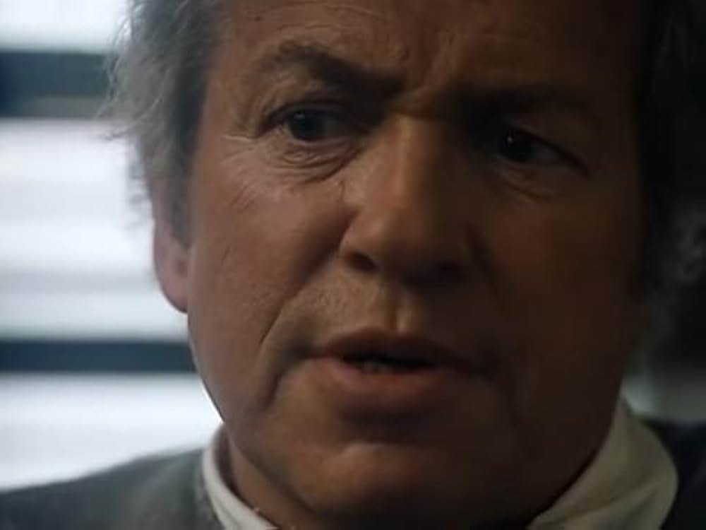 血に飢えた白い砂浜／ブラッド・ビーチ／謎の巨大生物！ギャルまるかじりの画像