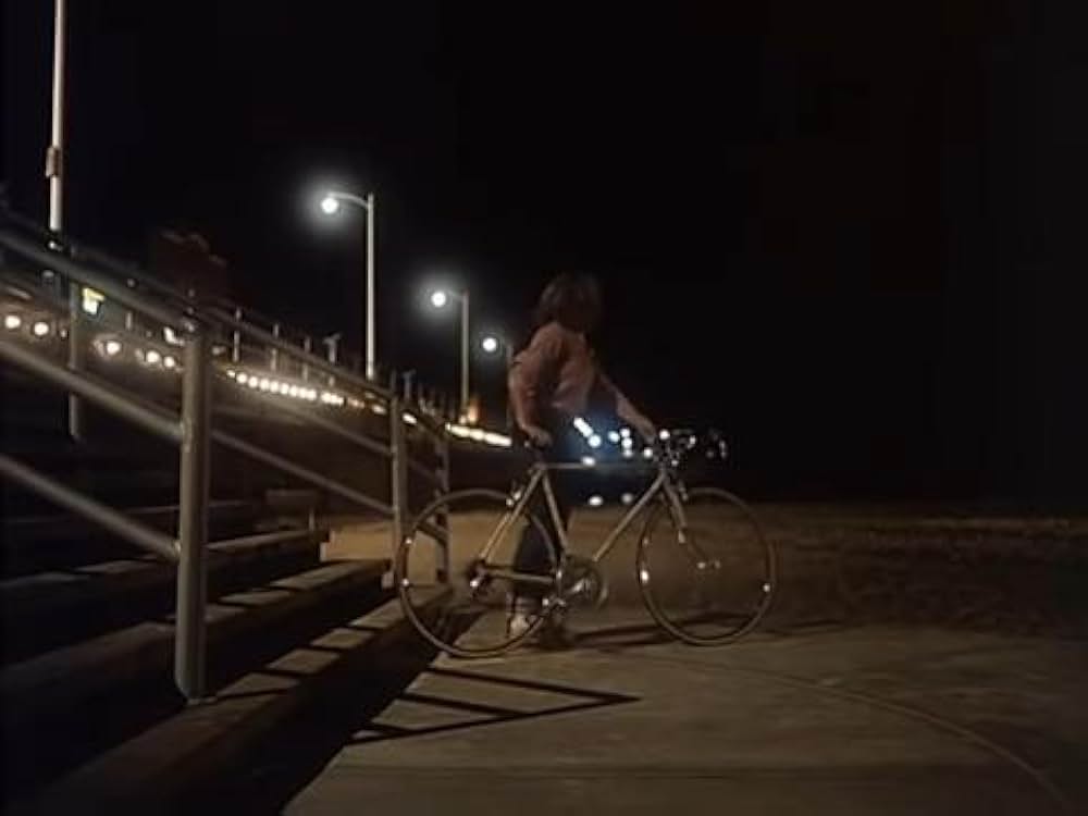 「血に飢えた白い砂浜／ブラッド・ビーチ／謎の巨大生物！ギャルまるかじり」の画像