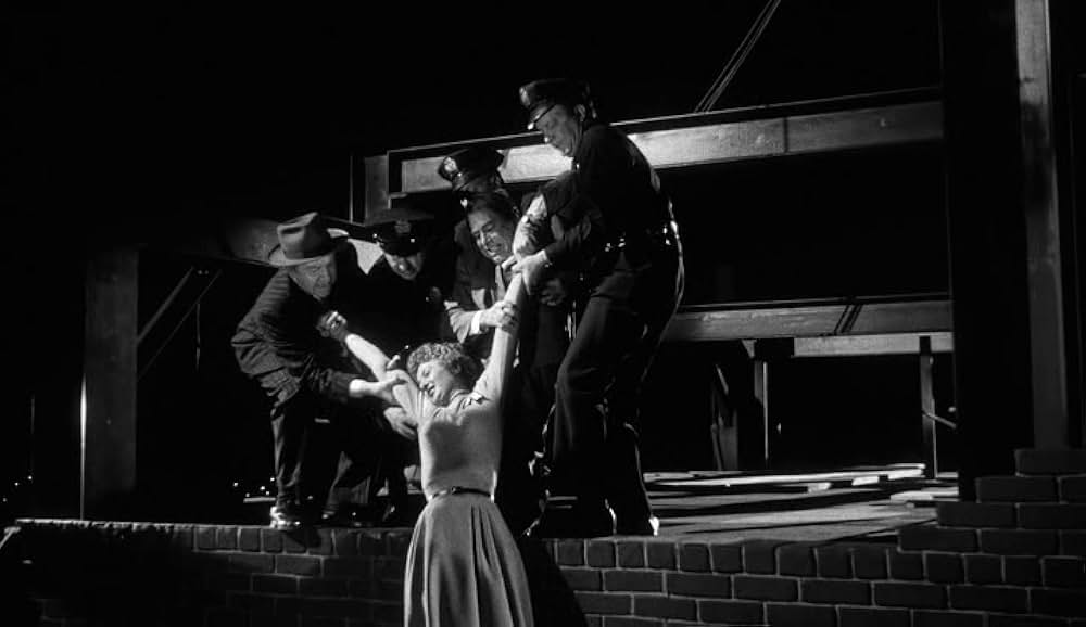 殺人目撃者の画像