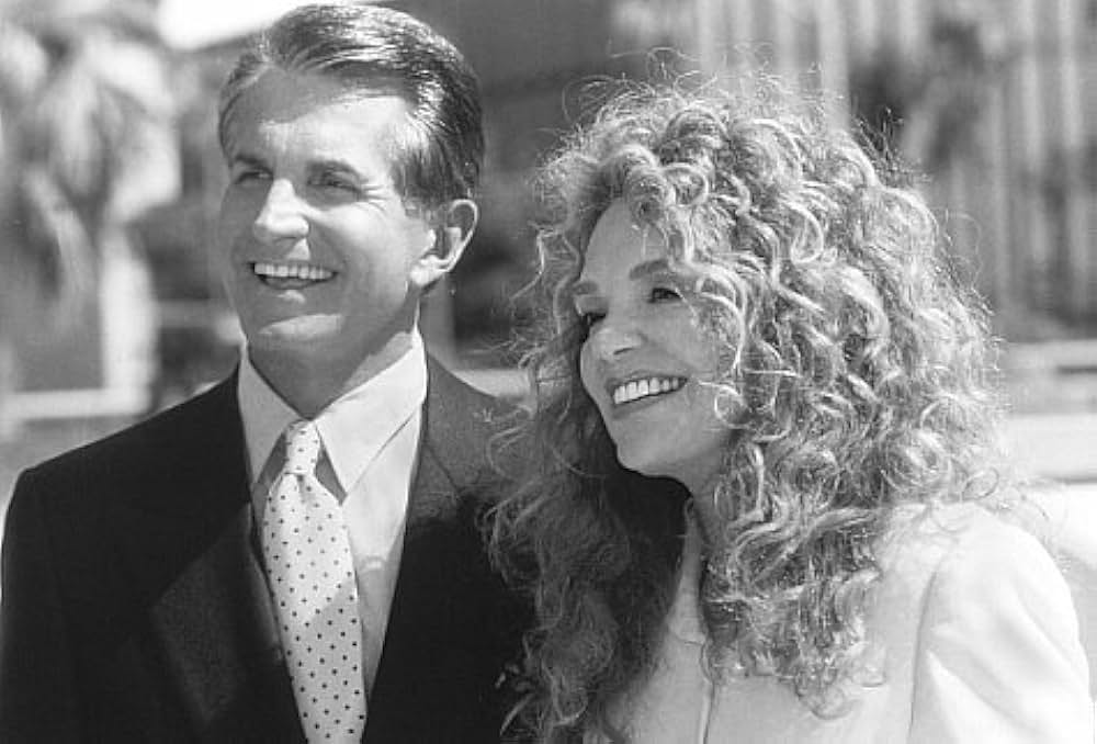 エイト・ヘッズの画像